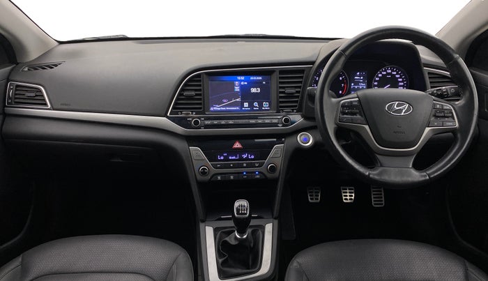 2017 Hyundai New Elantra 2.0 SX MT PETROL, Petrol, Manual, 48,625 km, Dashboard