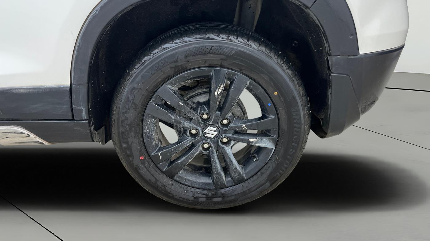 2020 Maruti Vitara Brezza ZDI, Diesel, Manual, 68,766 km, Left Rear Wheel
