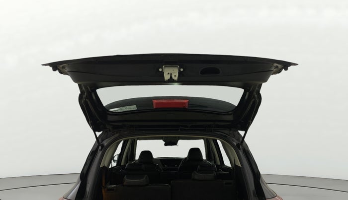 2023 KIA CARENS  PRESTIGE PLUS 1.5 TURBO PETROL DCT 7 STR, Petrol, Automatic, 76,316 km, Boot Door Open