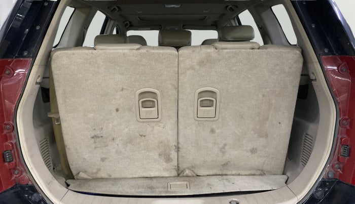 2017 Mahindra XUV500 W9 AT, Diesel, Automatic, 86,529 km, Boot Open Zoomed View