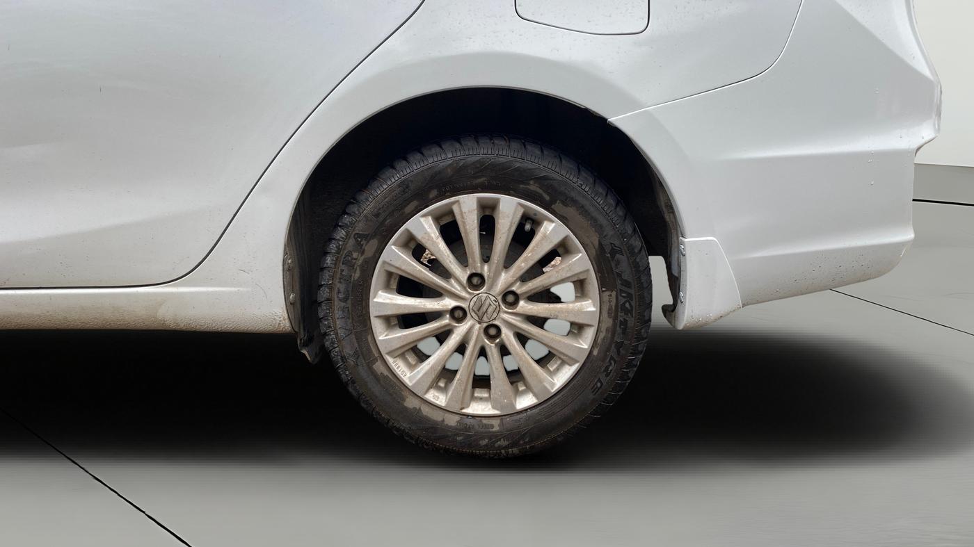 2015 Maruti Ciaz ZXI AT, Petrol, Automatic, 53,458 km, Left Rear Wheel