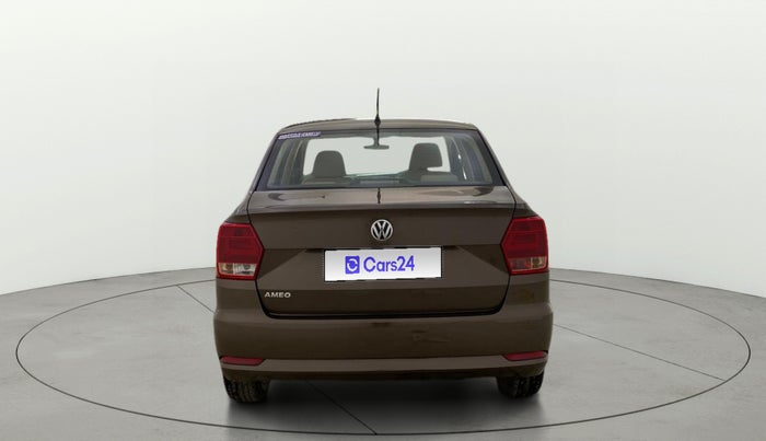 2016 Volkswagen Ameo HIGHLINE1.2L, Petrol, Manual, 27,425 km, Back/Rear