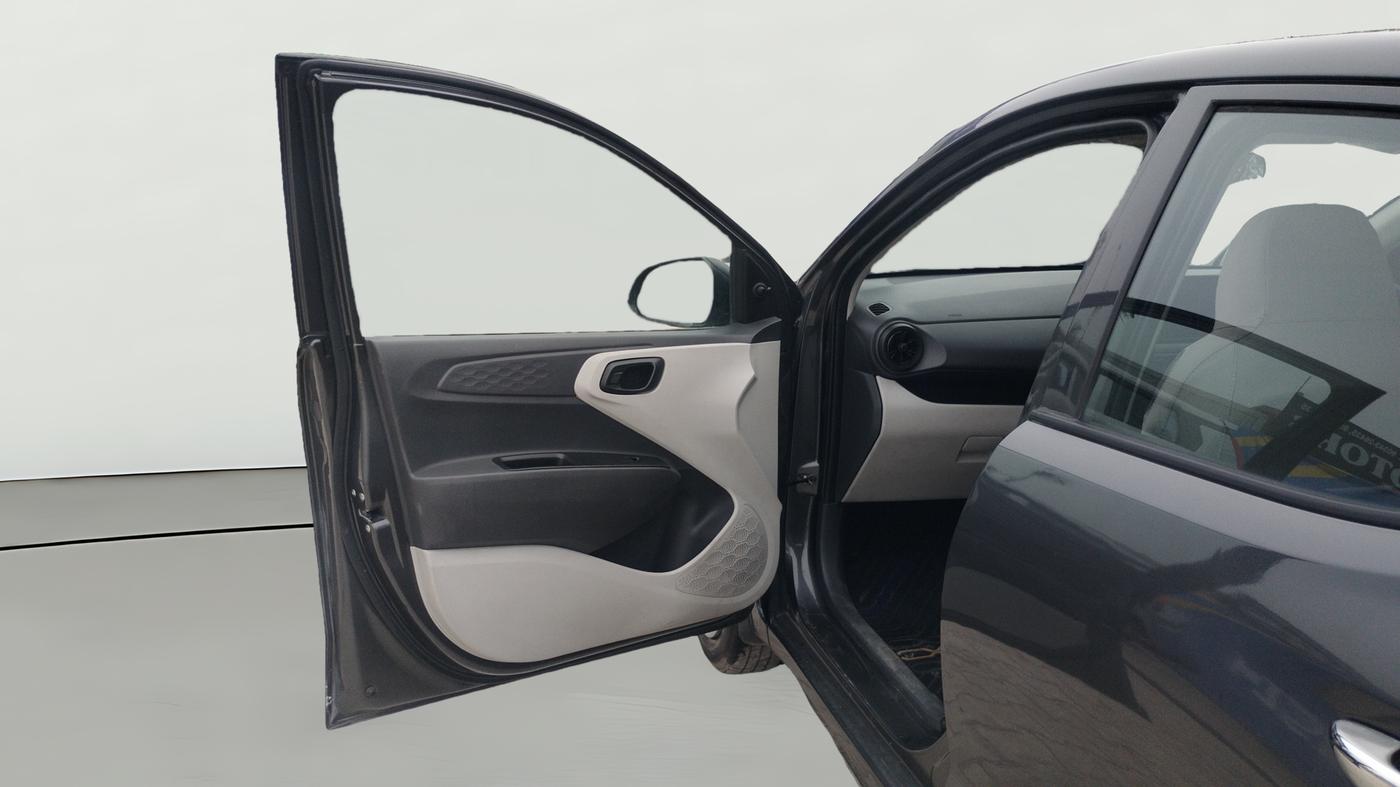 2024 Hyundai GRAND I10 NIOS ERA 1.2 KAPPA VTVT, Petrol, Manual, 18,427 km, LHS Front Door