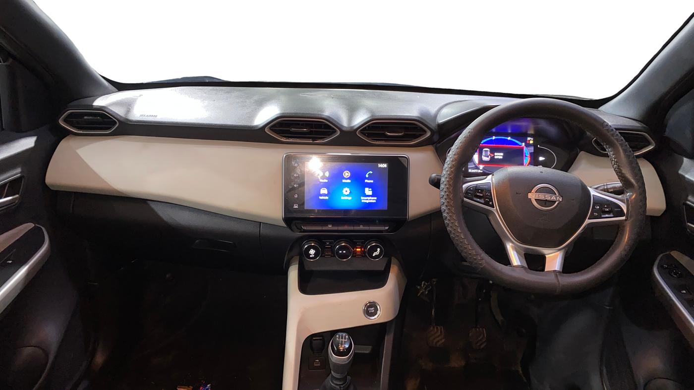 2023 Nissan MAGNITE XV MT, Petrol, Manual, 17,733 km, Dashboard