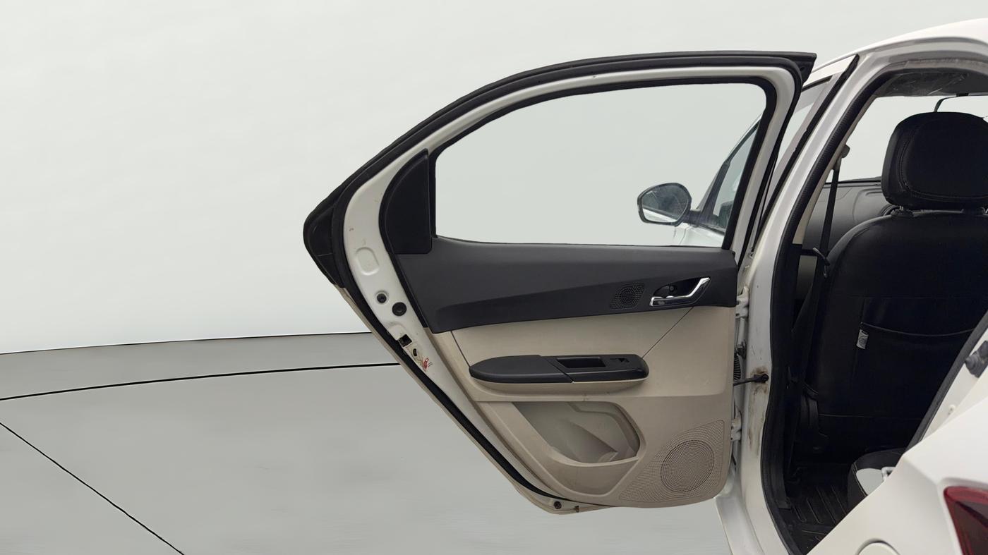 2022 Tata Tiago XZA PLUS PETROL, Petrol, Automatic, 76,725 km, LHS Rear Door
