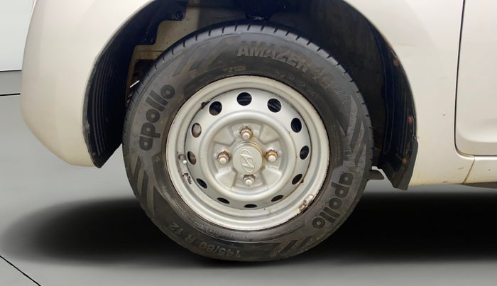 2016 Hyundai Eon ERA +, Petrol, Manual, 66,317 km, Left Front Wheel