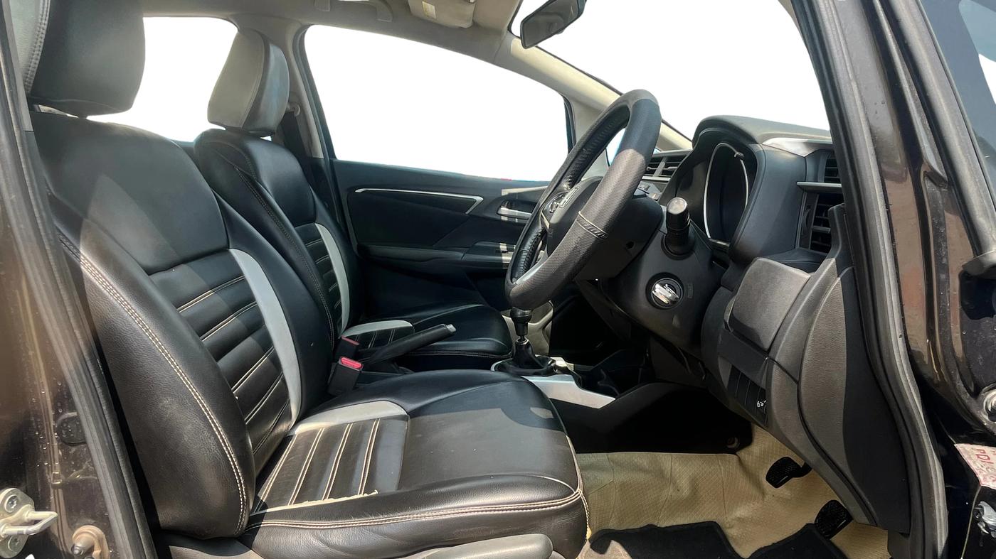 2017 Honda Jazz 1.5L I-DTEC VX, Diesel, Manual, 74,738 km, Right Side Front Door Cabin