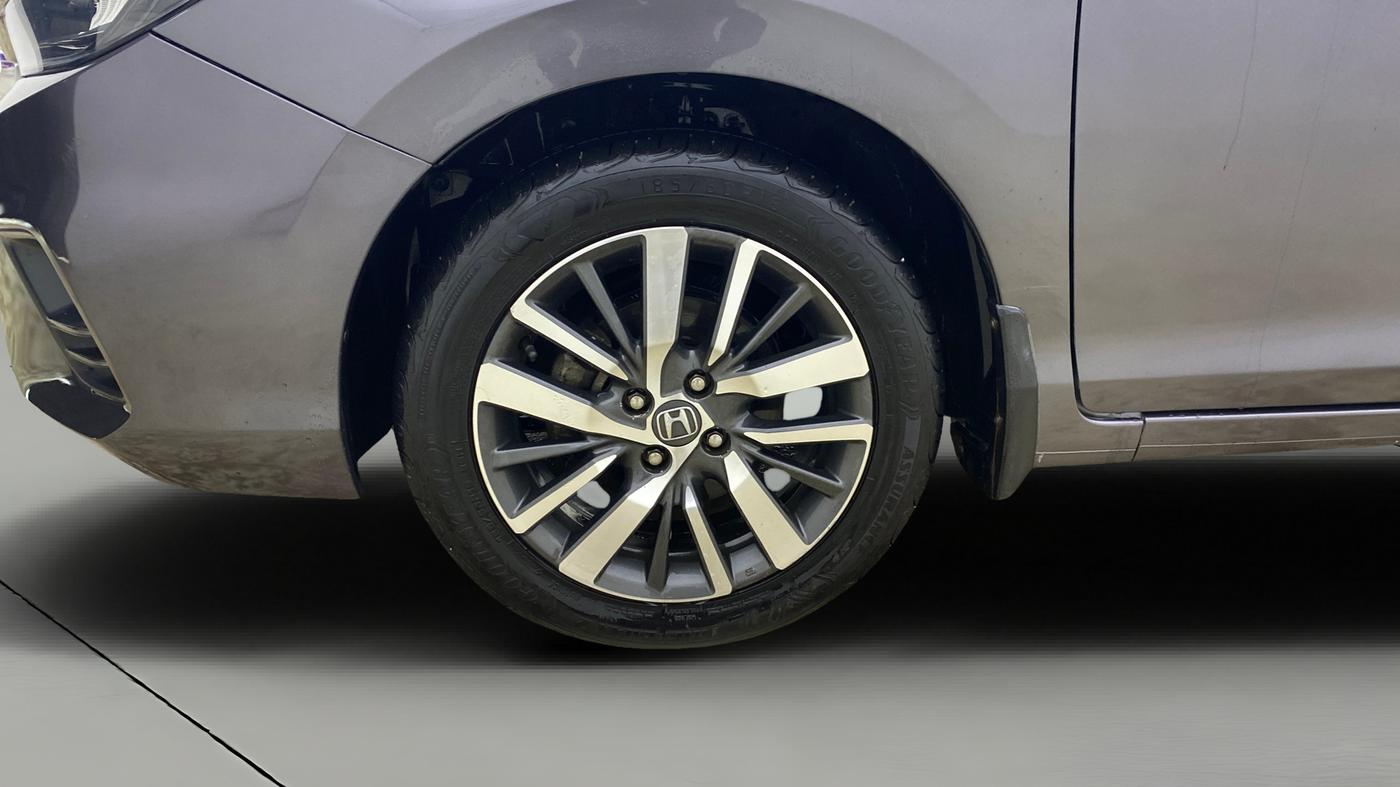 2021 Honda City 1.5L I-VTEC ZX CVT, Petrol, Automatic, 1,05,549 km, Left Front Wheel