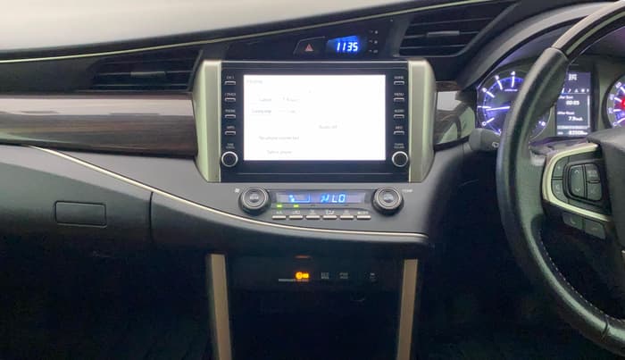 2022 Toyota Innova Crysta 2.7 VX 7 STR, Petrol, Manual, 83,507 km, Air Conditioner