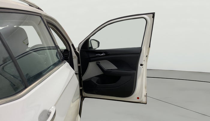 2022 Skoda KUSHAQ STYLE 1.5L TSI MT, Petrol, Manual, 36,071 km, RHS Front Door