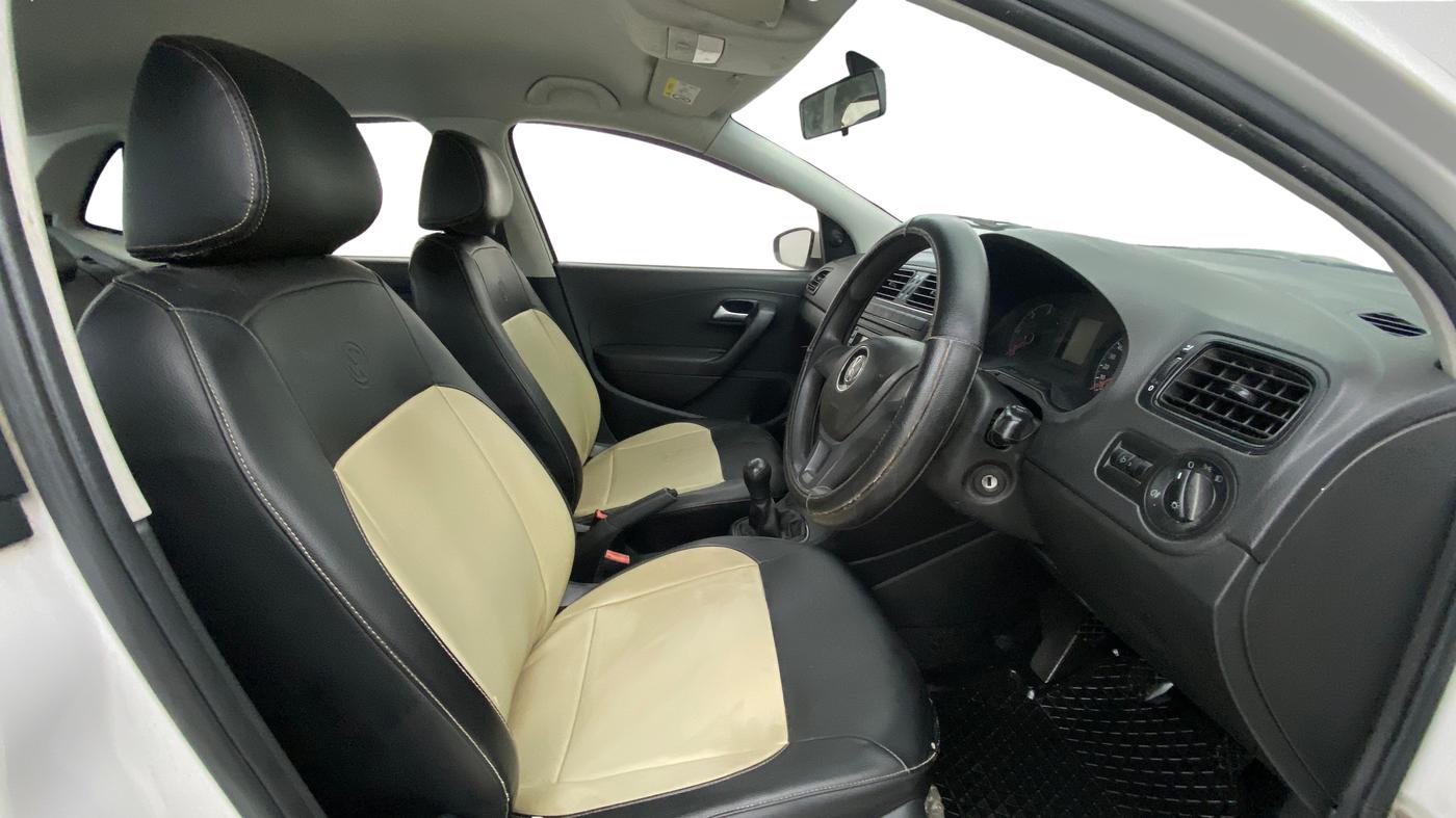 2019 Volkswagen Ameo TRENDLINE 1.5L, Diesel, Manual, 60,539 km, Right Side Front Door Cabin