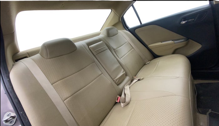 2016 Honda City 1.5L I-VTEC V MT, Petrol, Manual, 88,691 km, Right Side Rear Door Cabin