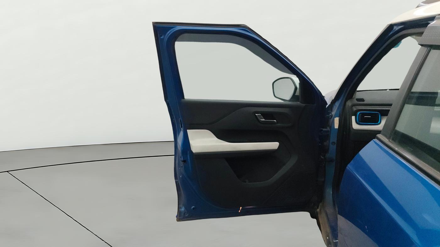 2021 Tata PUNCH CREATIVE  1.2 RTN DUAL TONE, Petrol, Manual, 30,571 km, LHS Front Door