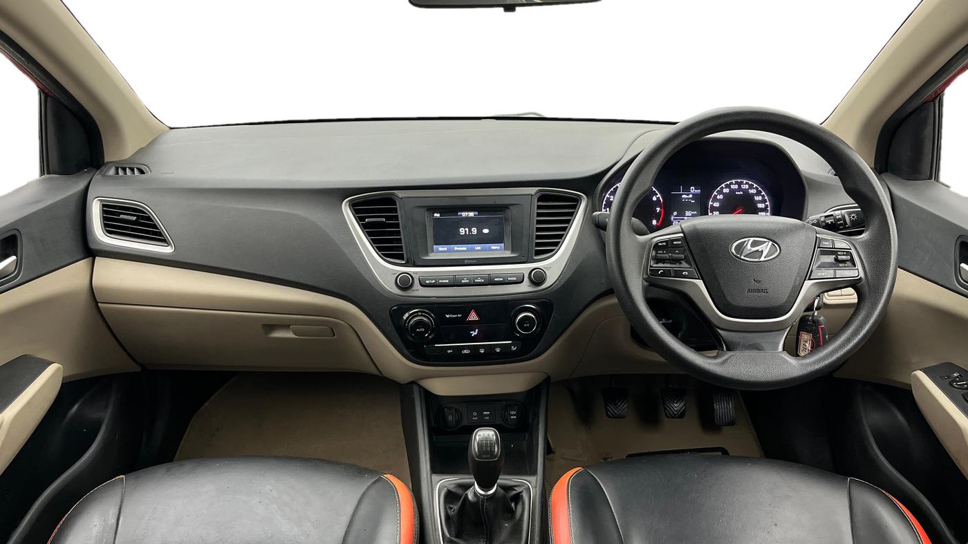 2019 Hyundai Verna 1.4 EX PETROL, Petrol, Manual, 89,110 km, Dashboard