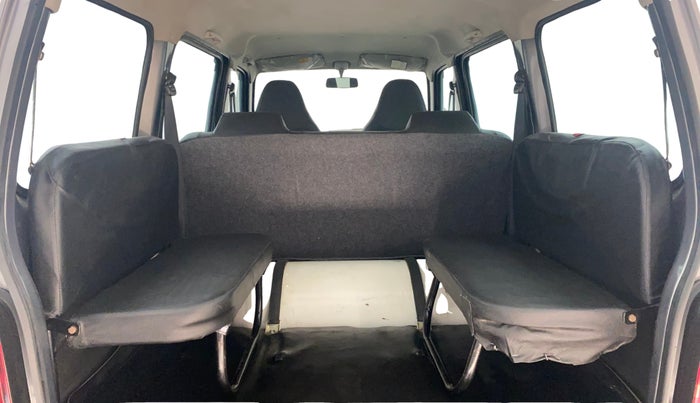 2022 Maruti Eeco 5 STR AC CNG (O), CNG, Manual, 24,381 km, Third Seat Row ( optional )
