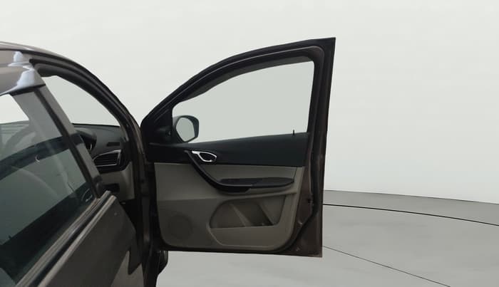 2018 Tata Tiago XZA PETROL, Petrol, Automatic, 27,036 km, RHS Front Door