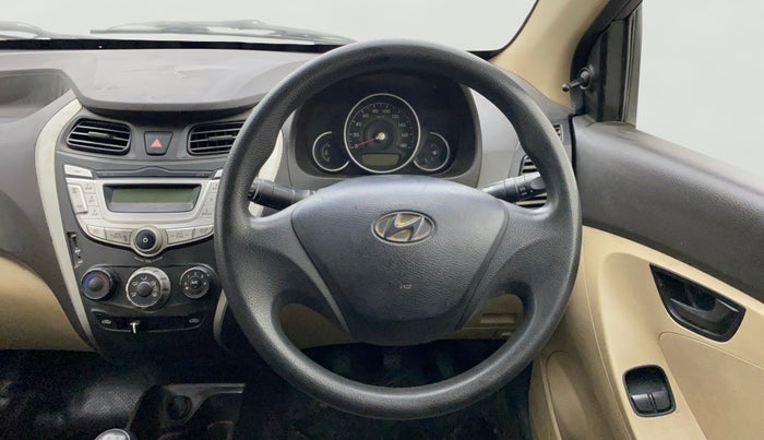 2012 Hyundai Eon MAGNA +, Petrol, Manual, 1,10,019 km, Steering Wheel Close Up