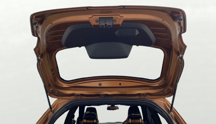 2018 Ford FREESTYLE TREND 1.2 PETROL, Petrol, Manual, 42,255 km, Boot Door Open