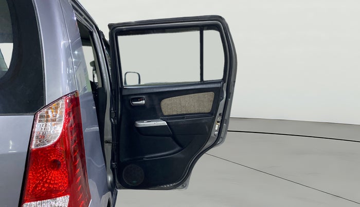 2014 Maruti Wagon R 1.0 VXI, Petrol, Manual, 1,30,697 km, RHS Rear Door