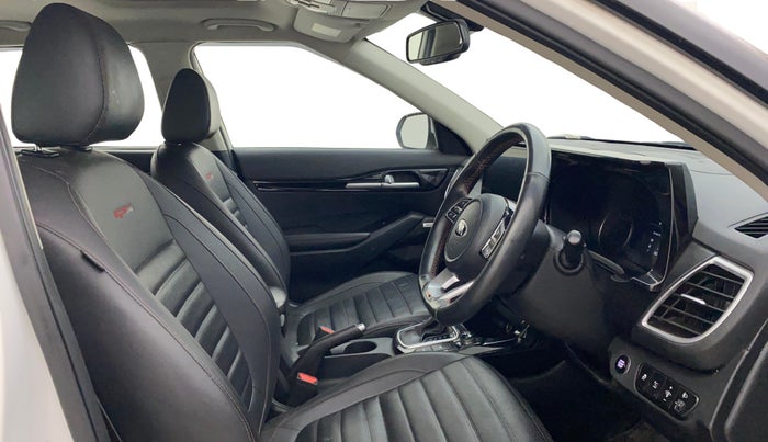 2021 KIA SELTOS GTX PLUS DCT 1.4 PETROL, Petrol, Automatic, 1,43,517 km, Right Side Front Door Cabin