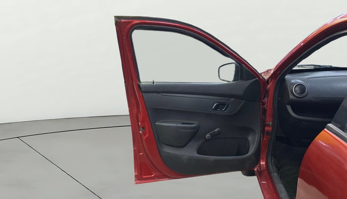 2018 Renault Kwid RXL, Petrol, Manual, 66,168 km, LHS Front Door