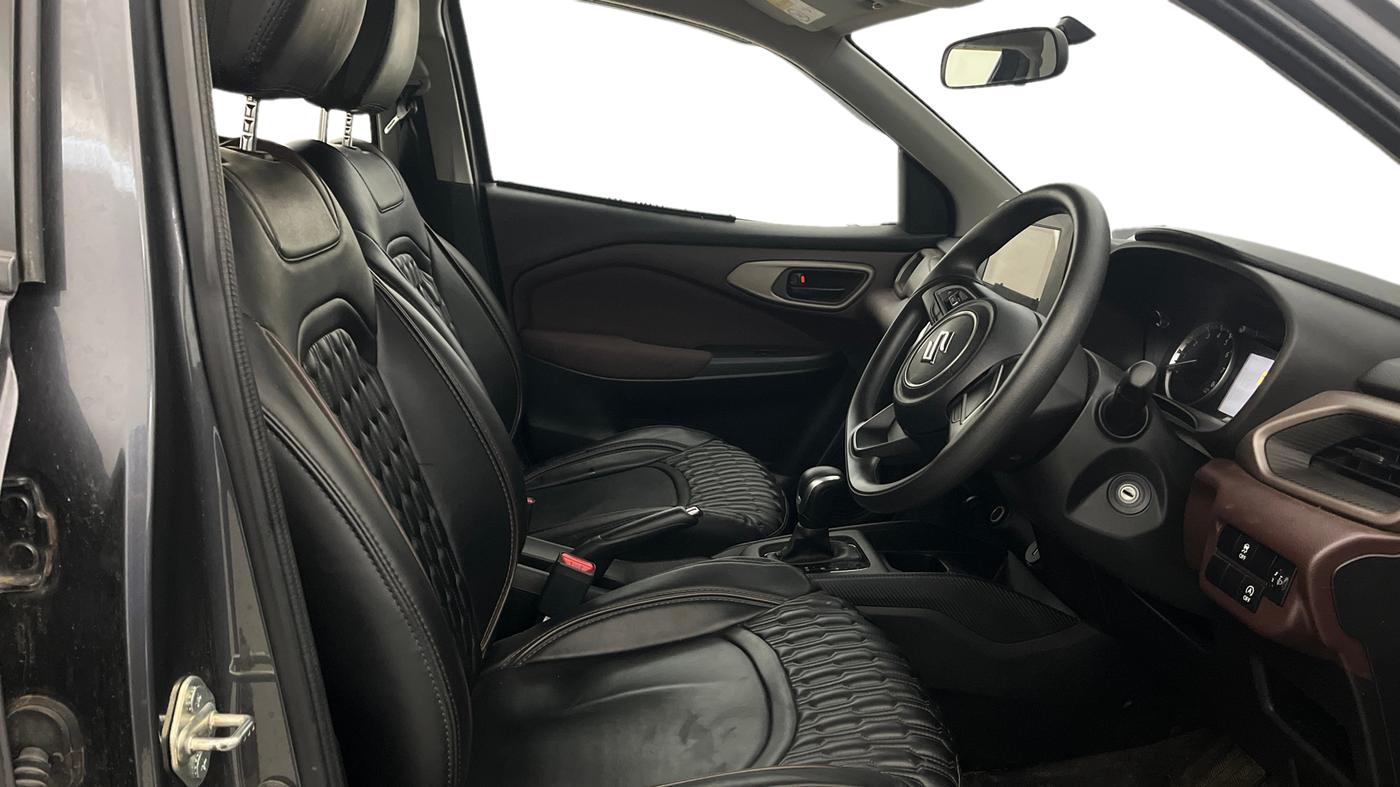 2024 Maruti FRONX DELTA PLUS 1.2L AGS, Petrol, Automatic, 14,626 km, Right Side Front Door Cabin