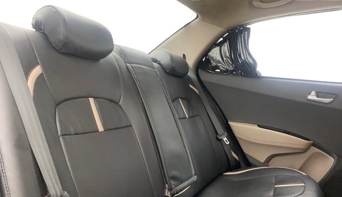 2014 Hyundai Xcent SX 1.2 (O), Petrol, Manual, 74,724 km, Right Side Rear Door Cabin