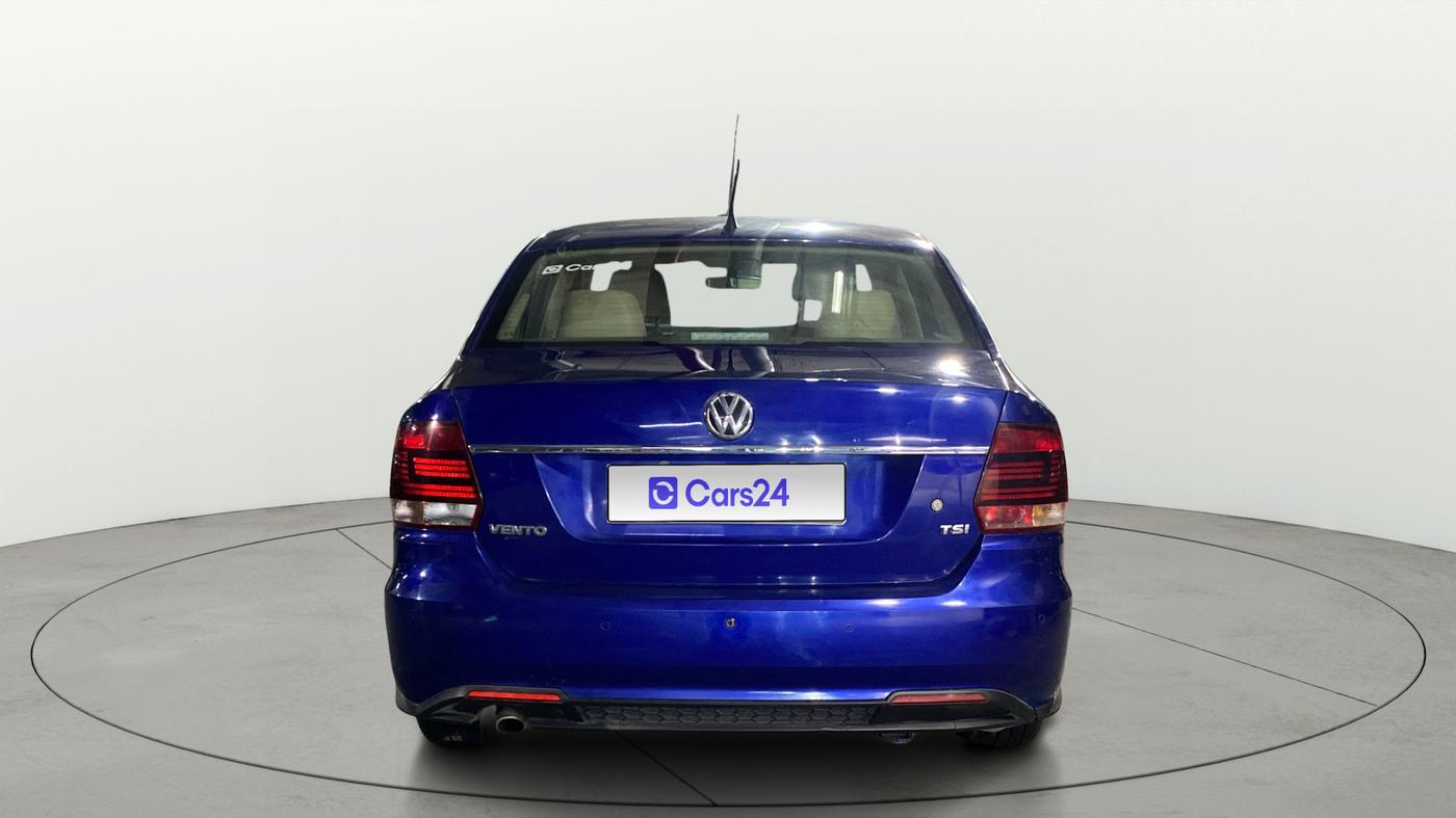 2020 Volkswagen Vento HIGHLINE 1.0L TSI, Petrol, Manual, 24,732 km, Back/Rear