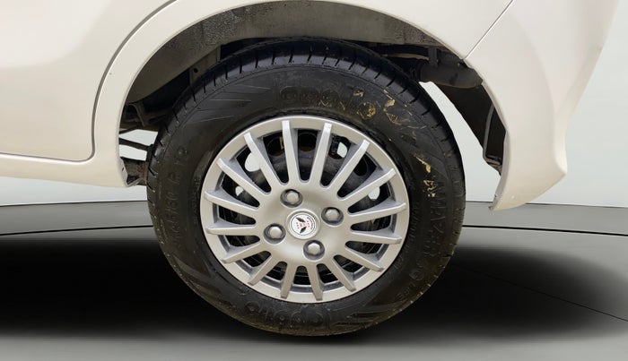 2017 Maruti Alto 800 LXI, CNG, Manual, 80,699 km, Left Rear Wheel