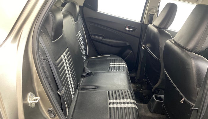 2022 Maruti Swift VXI, Petrol, Manual, 33,975 km, Right Side Rear Door Cabin