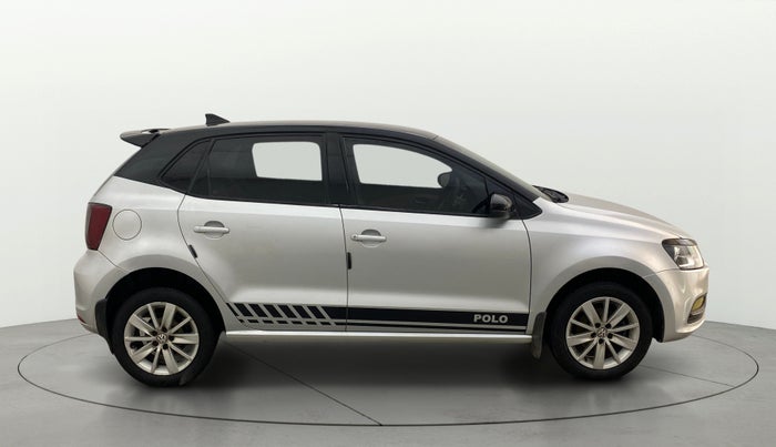 2016 Volkswagen Polo HIGHLINE1.2L, Petrol, Manual, 74,301 km, Right Side View