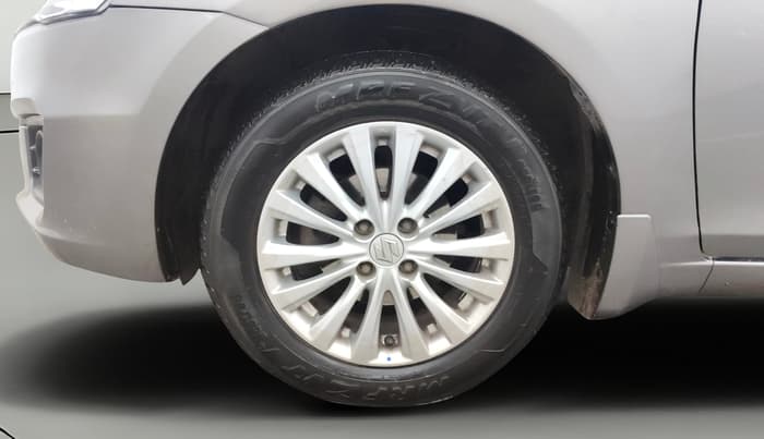 2017 Maruti Ciaz ZETA 1.4  MT PETROL, CNG, Manual, 78,293 km, Left Front Wheel