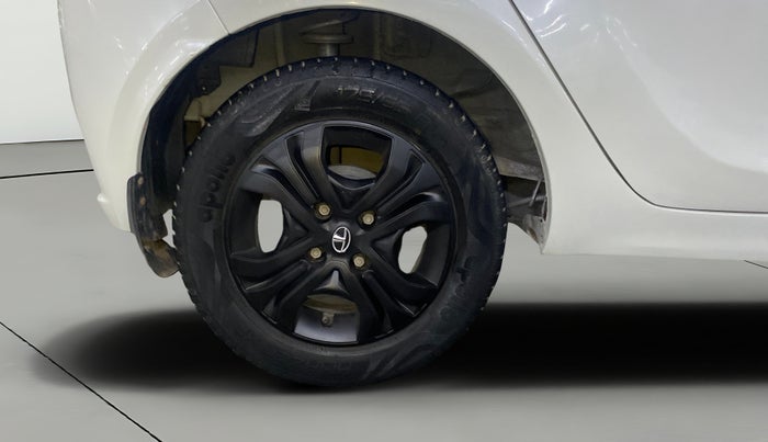2021 Tata Tiago XZ PETROL, Petrol, Manual, 49,561 km, Right Rear Wheel