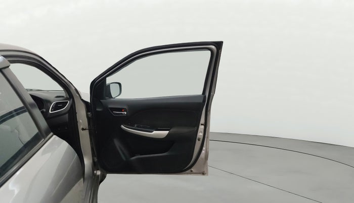 2018 Maruti Baleno DELTA CVT PETROL 1.2, Petrol, Automatic, 82,821 km, RHS Front Door