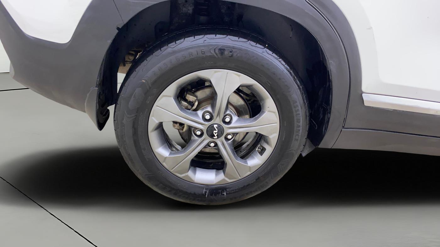 2023 KIA SELTOS  HTK PLUS 1.5 DIESEL IMT, Diesel, Manual, 68,626 km, Right Rear Wheel