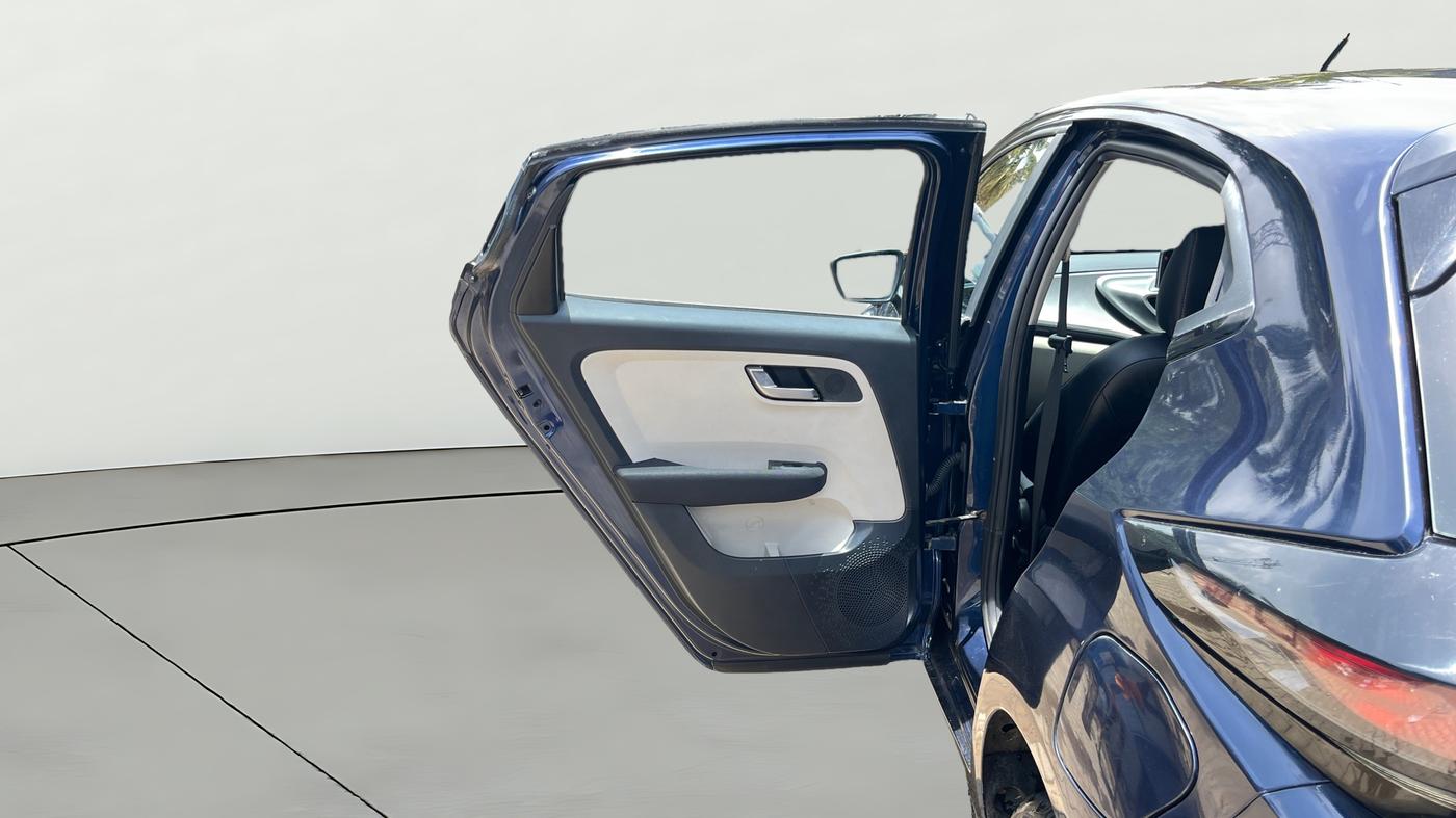 2022 Tata ALTROZ XZA PLUS, Petrol, Automatic, 53,183 km, LHS Rear Door