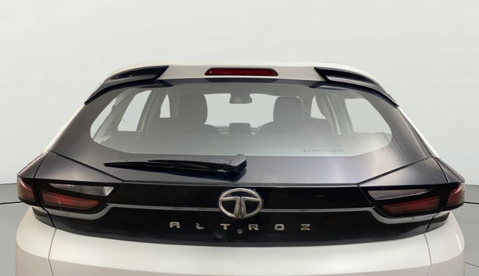 2020 Tata ALTROZ XZ PETROL, Petrol, Manual, 33,860 km, Rear Windshield