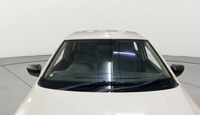 2015 Volkswagen Polo HIGHLINE1.2L, Petrol, Manual, 94,289 km, Front Windshield