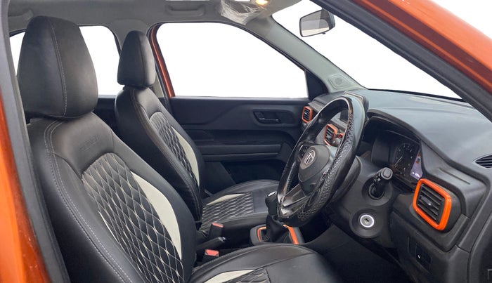 2022 Tata PUNCH ADVENTURE MT, Petrol, Manual, 60,231 km, Right Side Front Door Cabin
