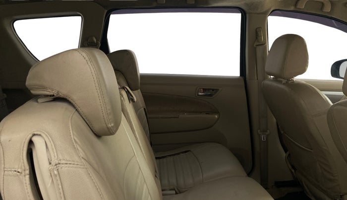 2015 Maruti Ertiga VDI, Diesel, Manual, 98,659 km, Right Side Rear Door Cabin