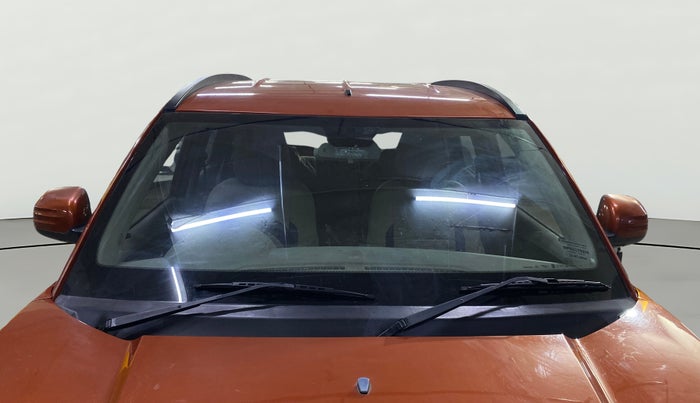 2016 Mahindra Kuv100 K4 D 6 STR, Diesel, Manual, 75,265 km, Front Windshield