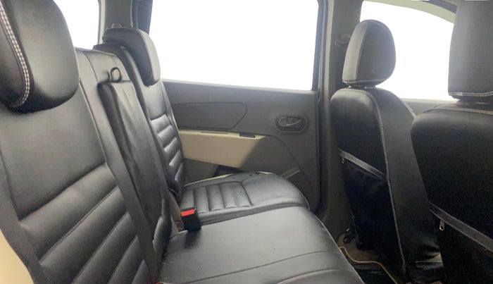 2015 Renault Lodgy 110 PS RXL 8STR, Diesel, Manual, 53,119 km, Right Side Rear Door Cabin