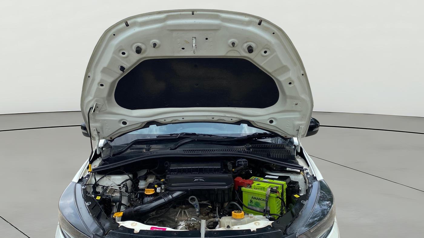2023 Tata Tiago XT (O) PETROL, Petrol, Manual, 15,359 km, Open Bonet