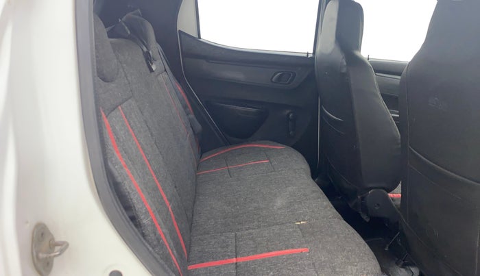 2017 Renault Kwid RXT 1.0 AMT (O), Petrol, Automatic, 20,728 km, Right Side Rear Door Cabin