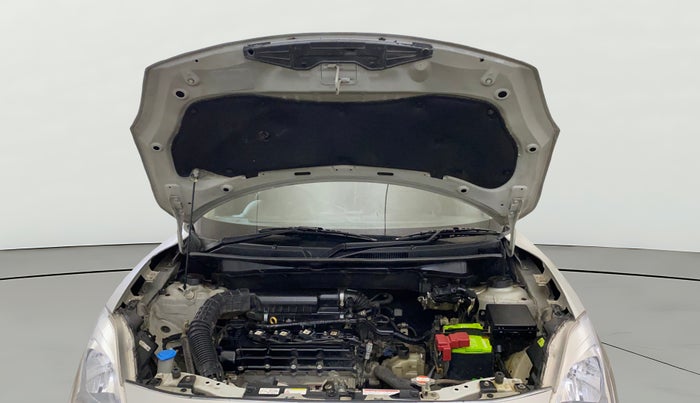 2020 Maruti Swift VXI AMT, Petrol, Automatic, 84,022 km, Open Bonet