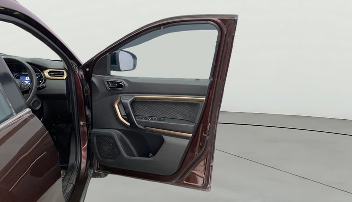 2021 Renault Kiger RXT MT, Petrol, Manual, 40,610 km, RHS Front Door