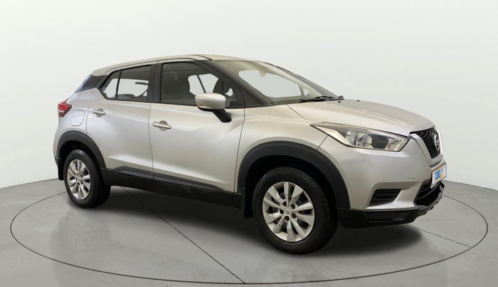 2019 Nissan Kicks XL 1.5, Petrol, Manual, 81,189 km, Right Front Diagonal