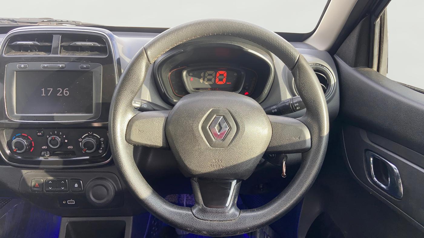 2019 Renault Kwid RXT 1.0 (O), Petrol, Manual, 81,394 km, Steering Wheel Close Up