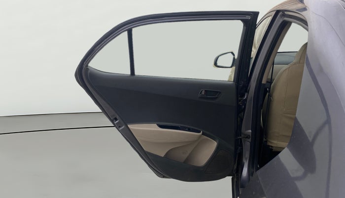 2018 Hyundai Xcent S 1.2, Petrol, Manual, 1,44,410 km, LHS Rear Door