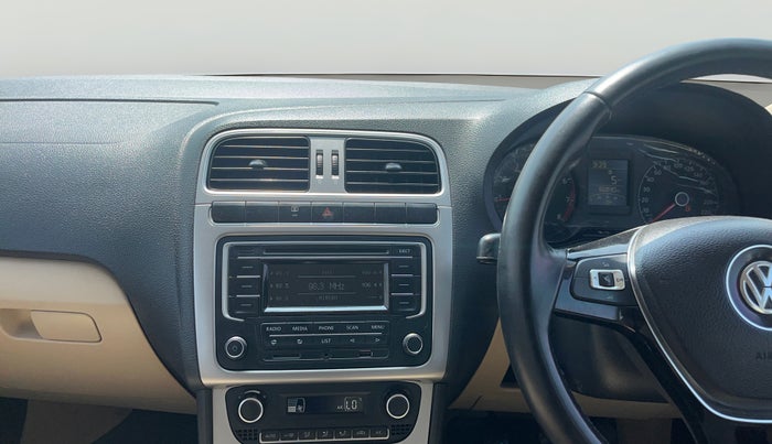 2014 Volkswagen Polo HIGHLINE1.2L, Petrol, Manual, 66,814 km, Air Conditioner